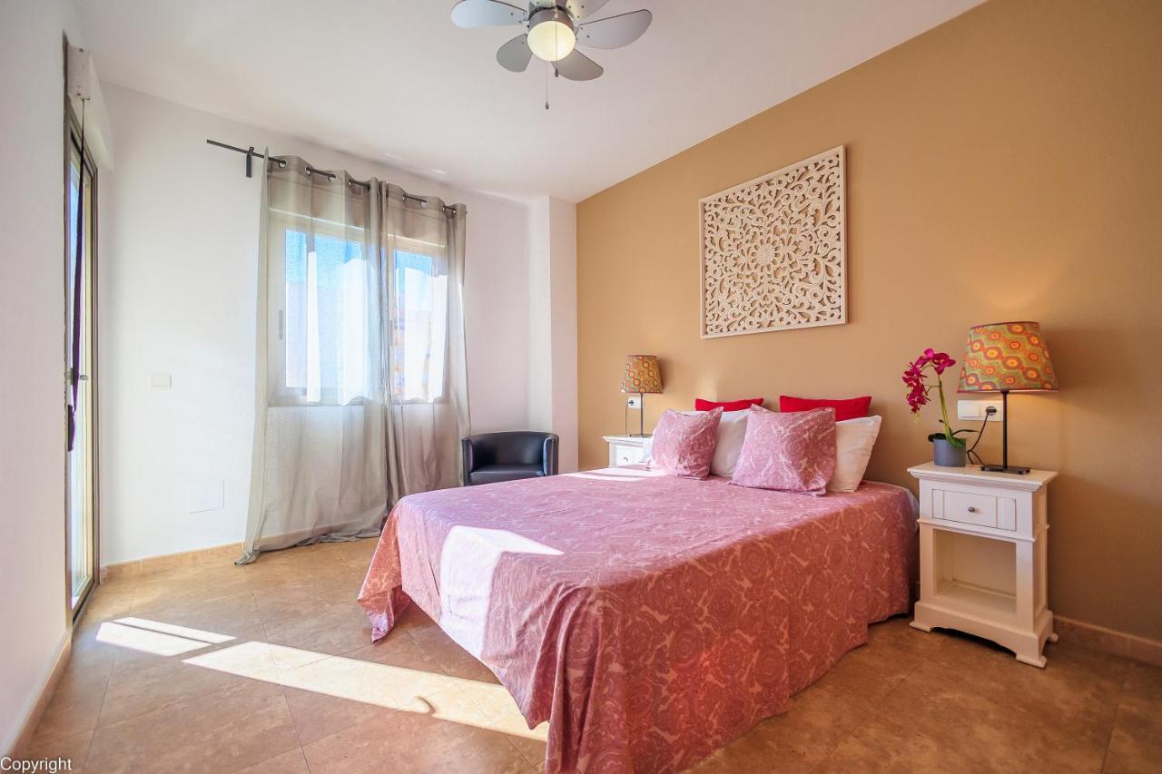 Apartamentos Madrid トレビエハ エクステリア 写真