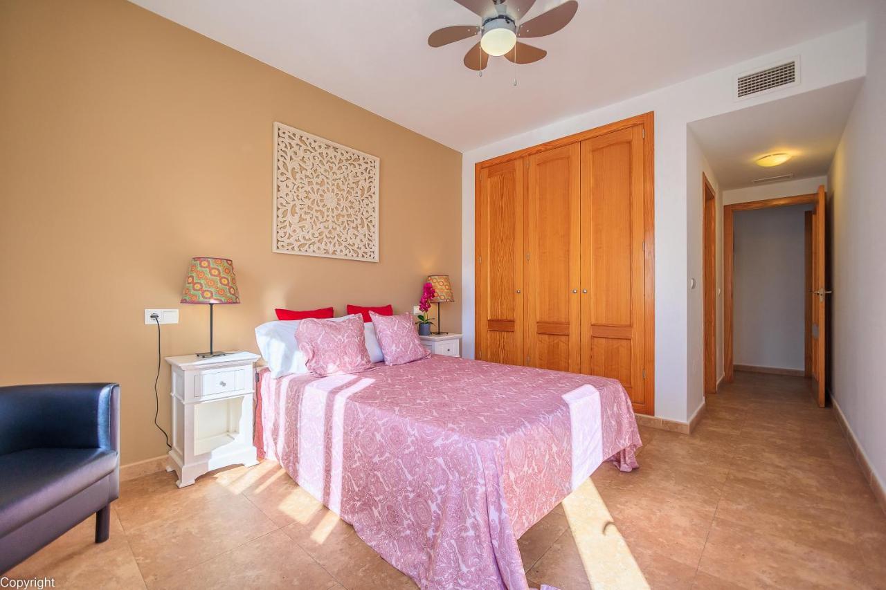 Apartamentos Madrid トレビエハ エクステリア 写真