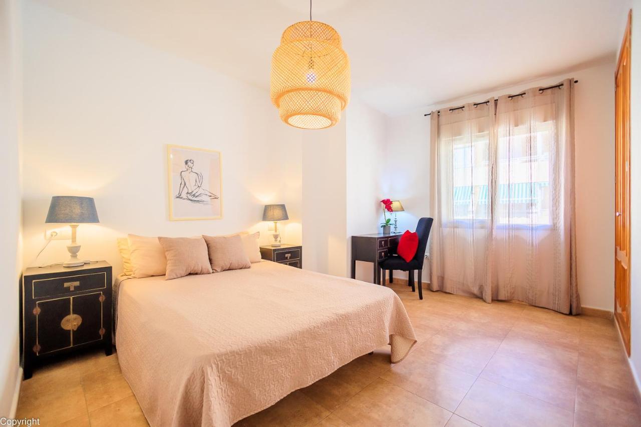 Apartamentos Madrid トレビエハ エクステリア 写真