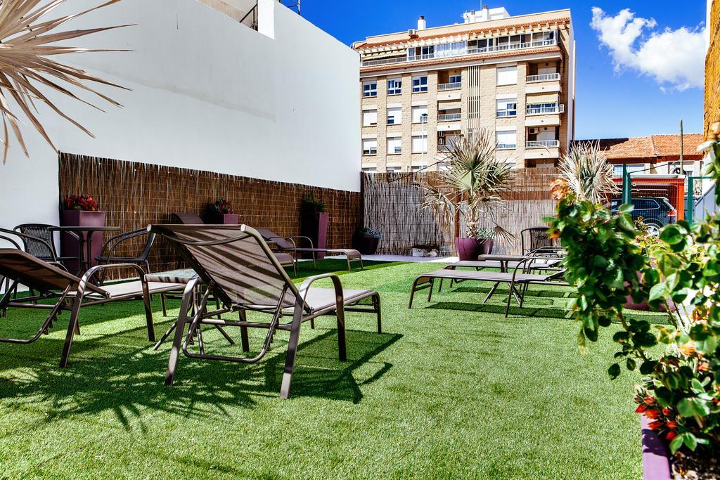 Apartamentos Madrid トレビエハ エクステリア 写真