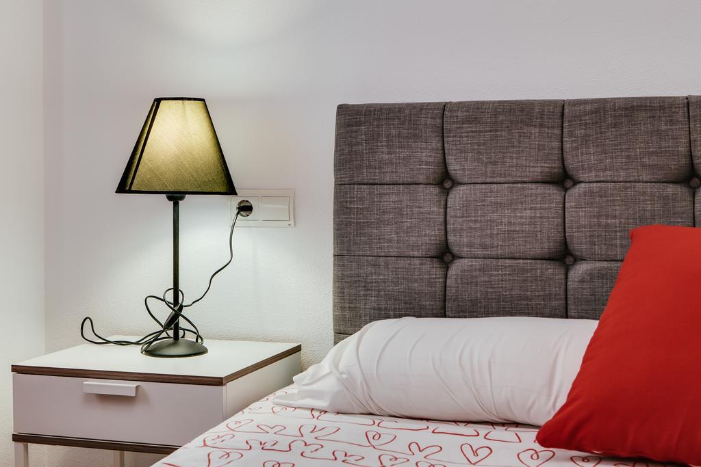 Apartamentos Madrid トレビエハ エクステリア 写真