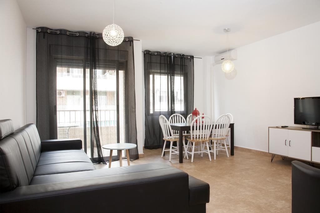 Apartamentos Madrid トレビエハ エクステリア 写真